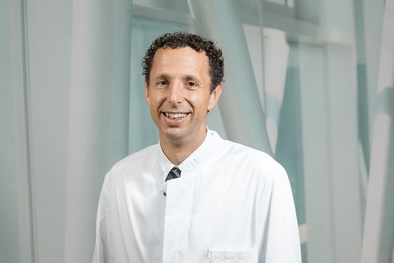 Facharzt Wolfgang Schneiders.