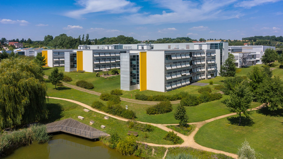 Außenansicht ELBLANDKLINIKUM Meißen