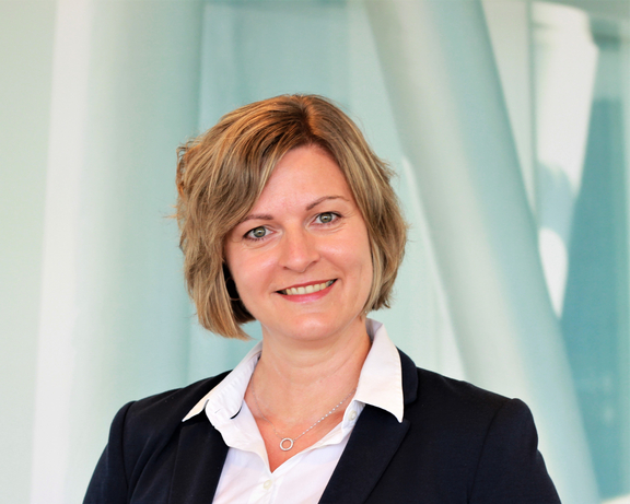 Porträtbild Pflegedirektorin Bianca Svoboda